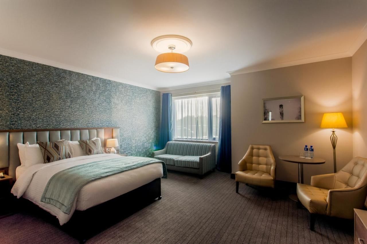 Отель Amber Springs Hotel Гори-12