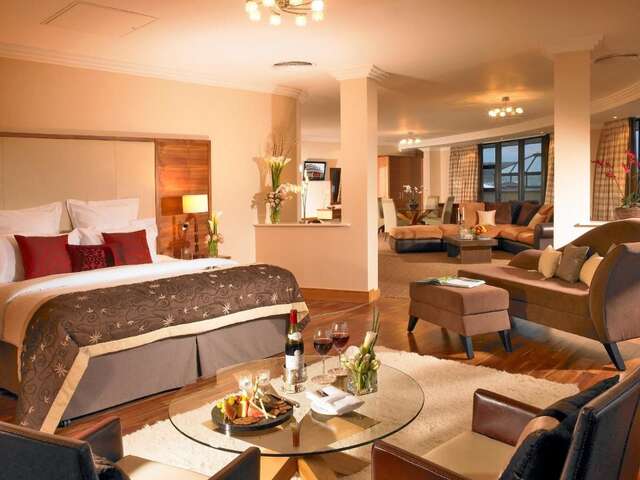 Отель Amber Springs Hotel Гори-34
